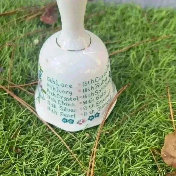 White 5.5" Ceramic Anniversary Bell with Each Year - Picture 6 of 8